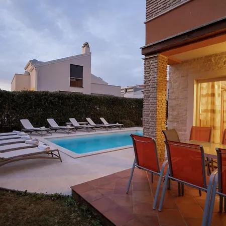 Casa Leon By Briskva Villa Funtana