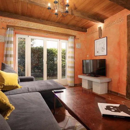 Villa Casa Leon By Briskva