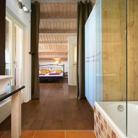 Casa Leon By Briskva Villa *